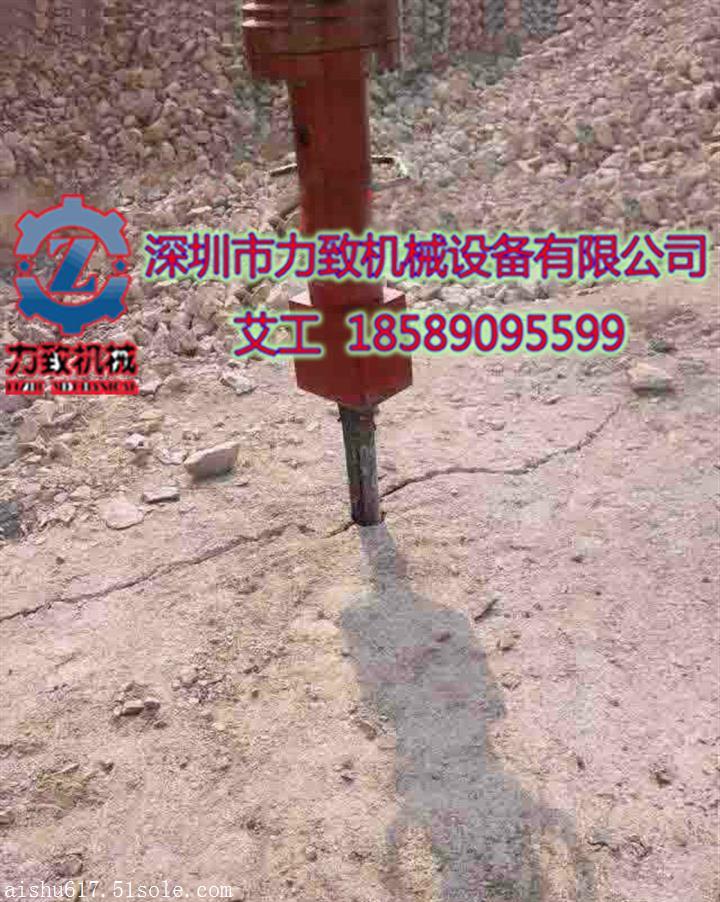 創(chuàng)新開采方案 貴州云南地區(qū)應(yīng)用替代炸藥膨脹劑進(jìn)行鉀長石開采的設(shè)備與施工實(shí)踐